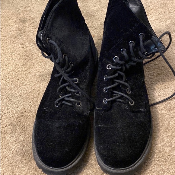 H\u0026M | Shoes | Hm Velvet Boots | Poshmark